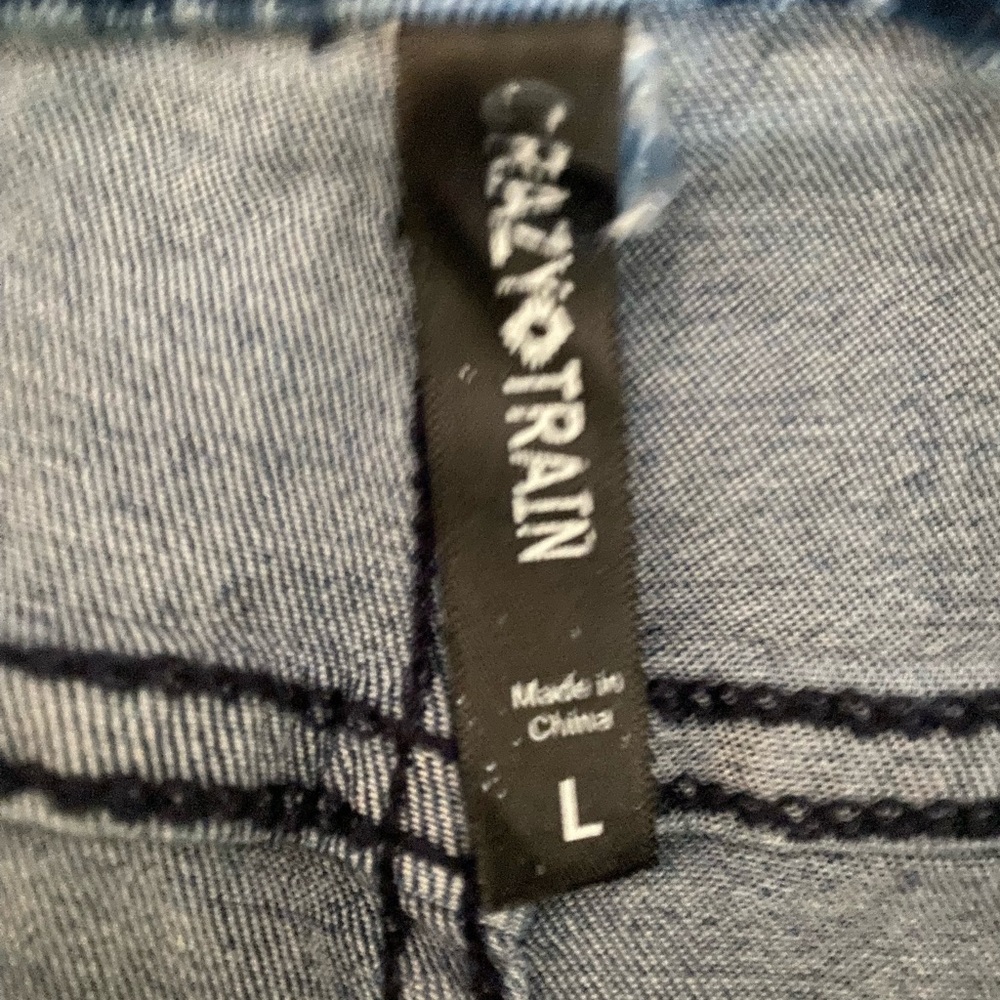 NWT Crazy Train Jean Shorts - Picture 5 of 5